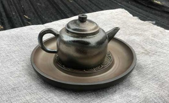 坭興陶茶壺用來(lái)泡什么茶最好